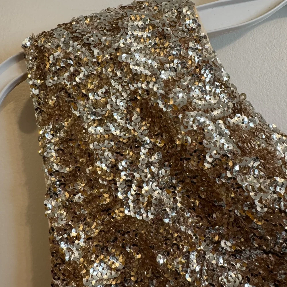 Alice + Olivia Metallic Gold Sequin Sleeveless Mini Dress Scoop Neck - Picture 4 of 11
